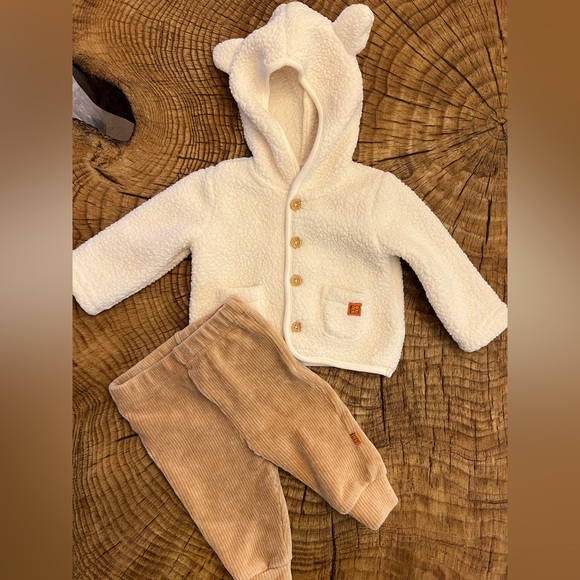 French Connection Other - ‼️NWOT: French Connection Baby Matching Set - 0-3M
